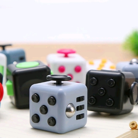 Fidget Cube - Picture 2 of 2